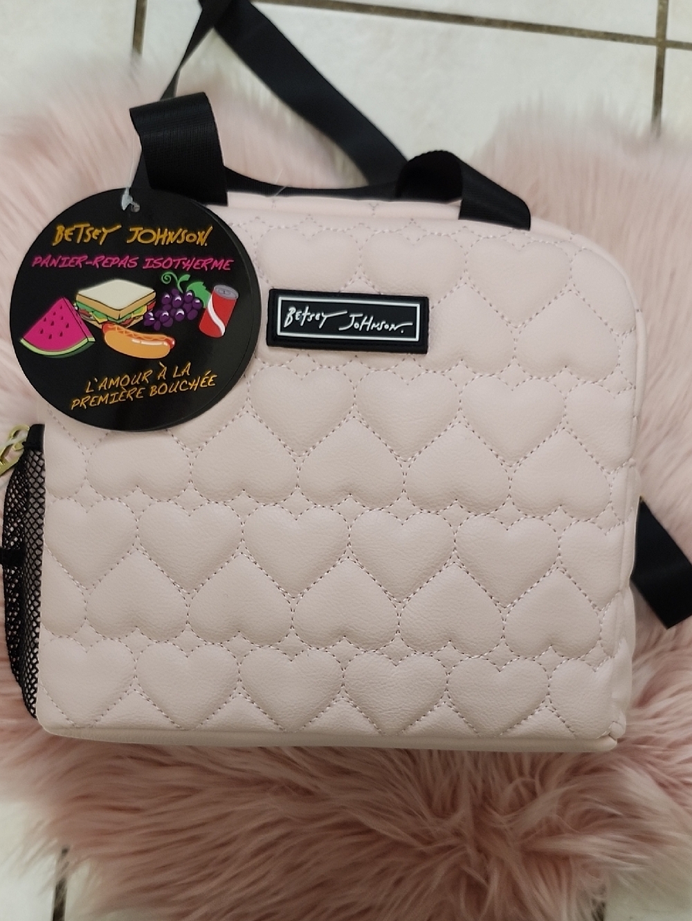 Brand New BETSEY JOHNSON LARGE DOMED QUILTED Insulated Lunch Tote
